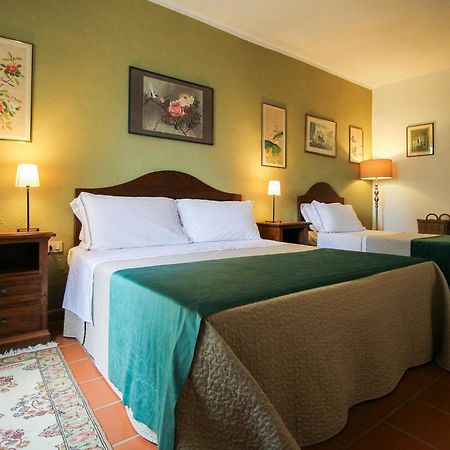 Agriturismo Boschi Di Montecalvi スヴェレート エクステリア 写真