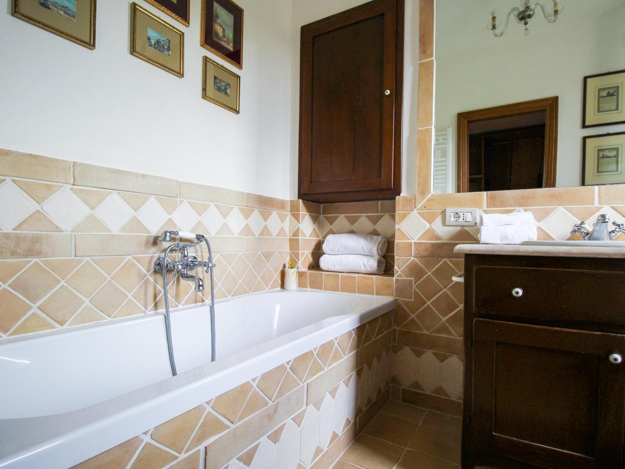 Agriturismo Boschi Di Montecalvi スヴェレート エクステリア 写真