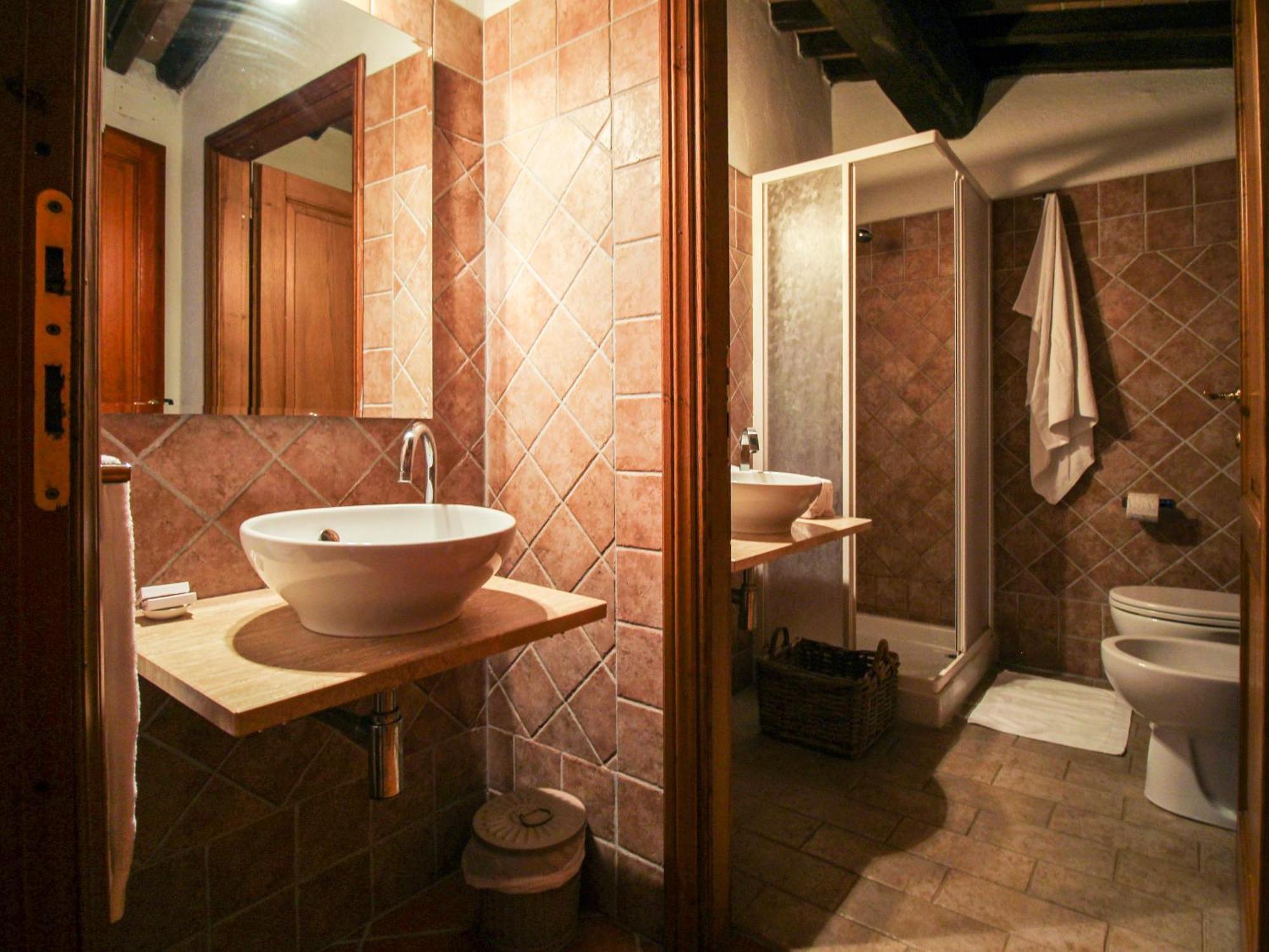 Agriturismo Boschi Di Montecalvi スヴェレート エクステリア 写真